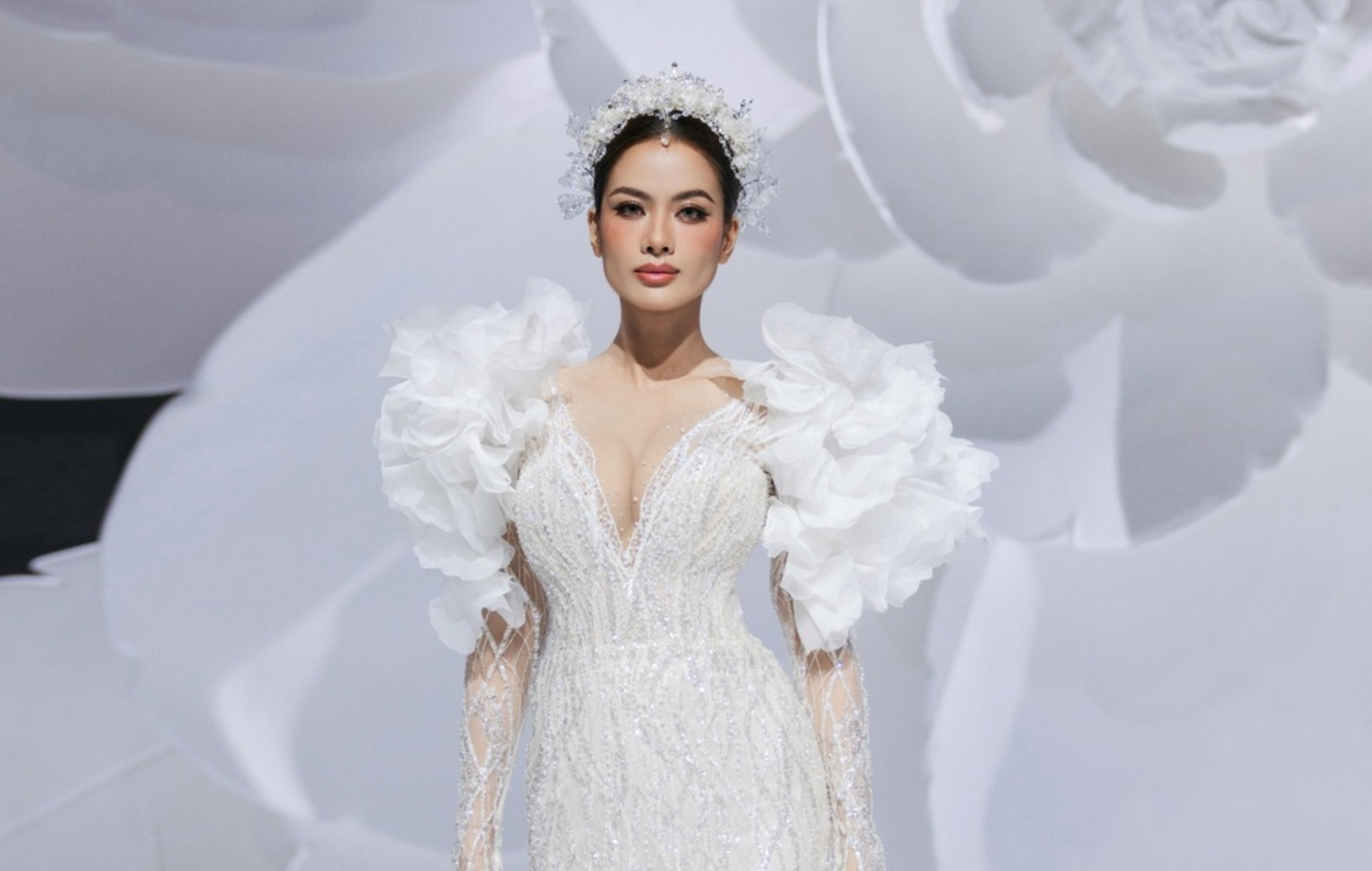 Những thách thức và cơ hội sau khi đăng quang Á hậu