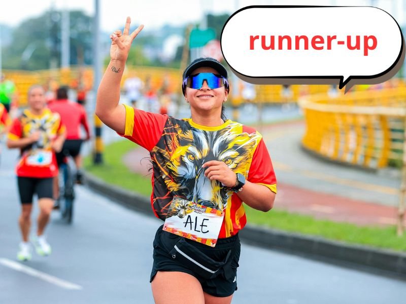 Trong tiếng Anh, á quân được gọi là _runner-up