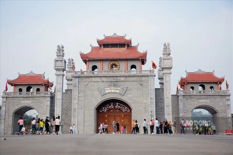 Tại Sao Nên Viết Về Chuyến Tham Quan Đền Hùng