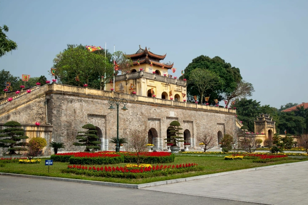 Dàn Ý Kể Lại Chuyến Tham Quan Hoàng Thành Thăng Long